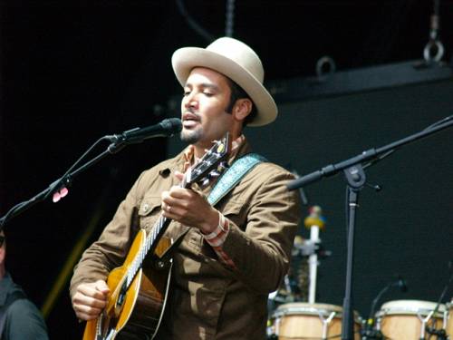 Ben Harper Announces Fall Acoustic Tour