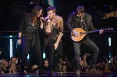 Lady Antebellum Joins Bruce Springsteen for Show in London!