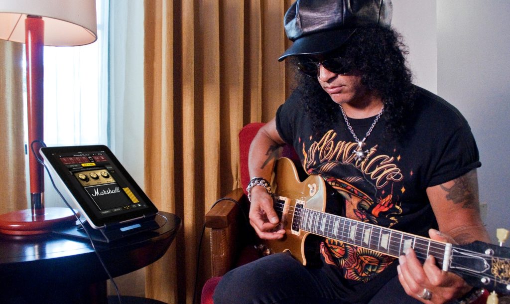 Slash Redefines Ways Fans Experience Music & Albums w/ Apps