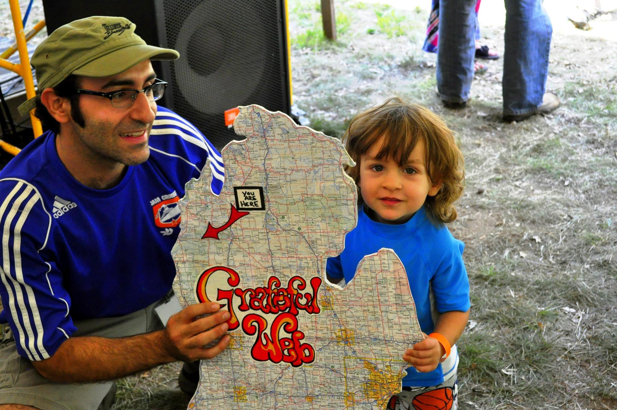 Hoxeyville's 10th Anniversary | Review & Photos