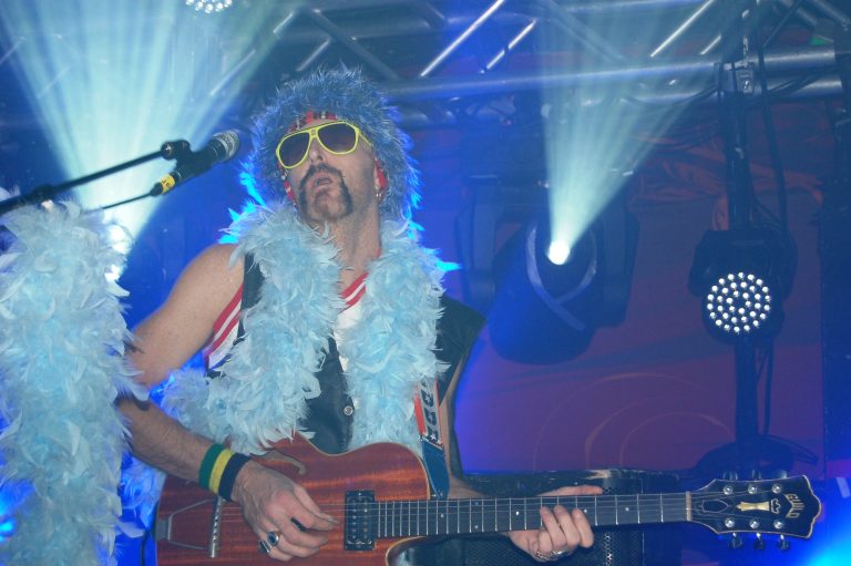 BoomBox | George's Majestic Lounge | Review & Photos