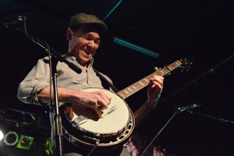 Infamous Stringdusters | Georges Majestic Lounge | Review