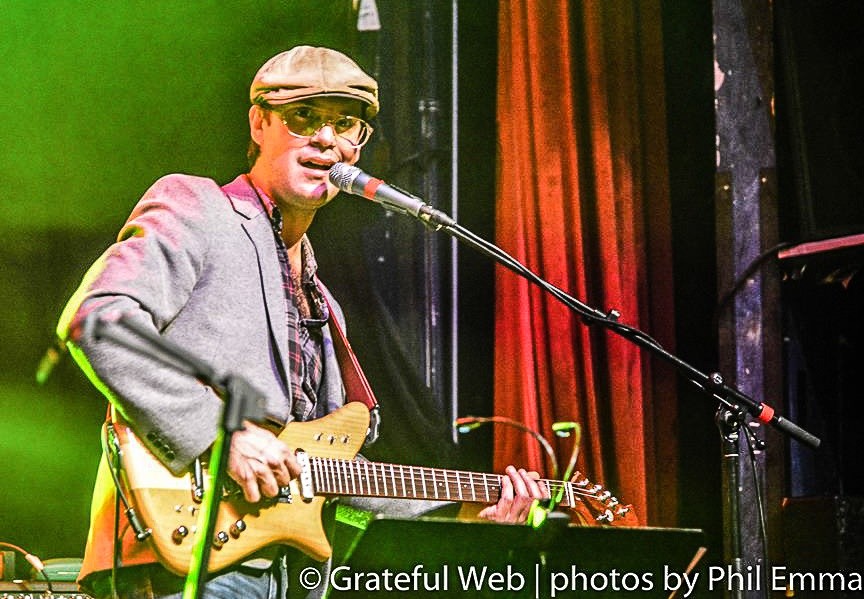 Tom Hamilton Shines on Electron's Tour