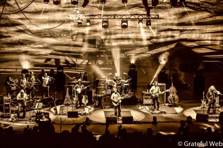 Palladia slated to premiere Railroad Earth: Live At Red Rocks on July 25th