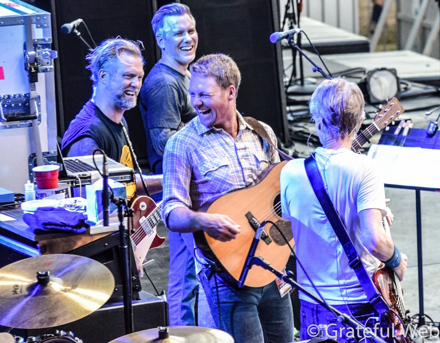 Phil with Anders Osborne & The Stringdusters Andy Hall and Travis Book