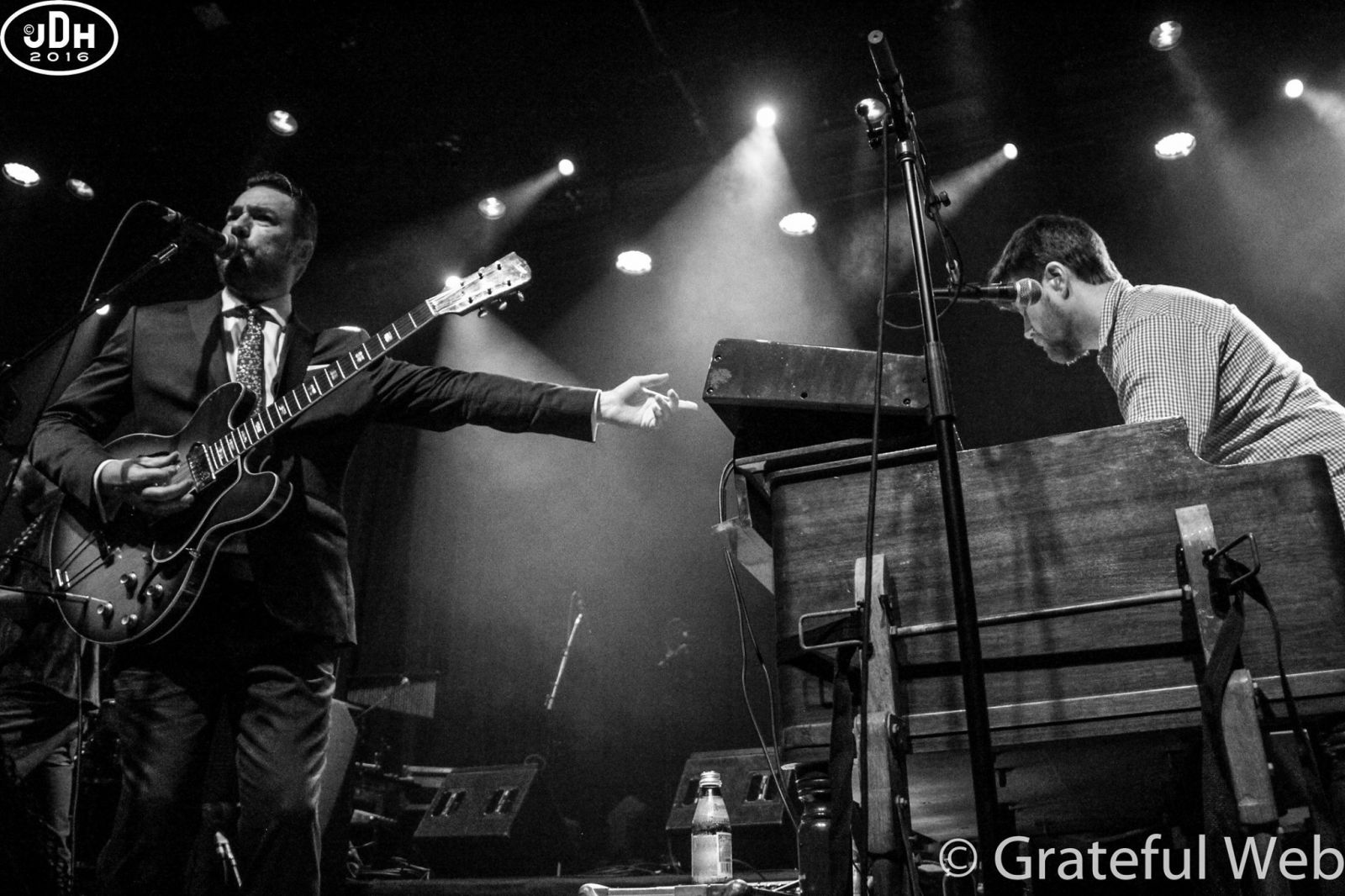 Nate Werth on keyboards with The New Mastersounds