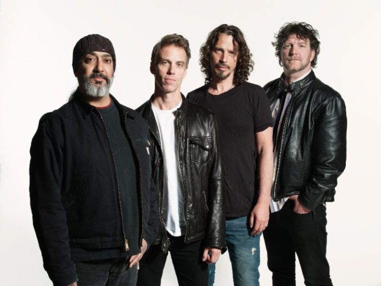 Soundgarden Kicks Off North American Tour
