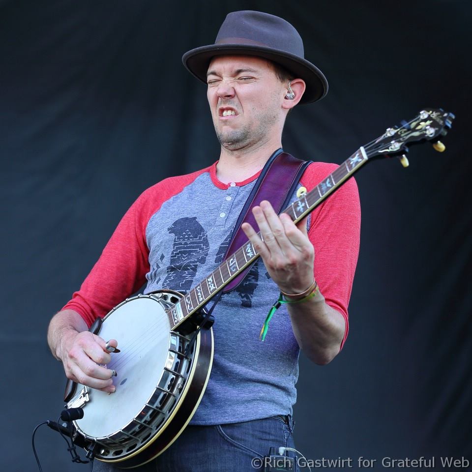Chris Pandolfi | Infamous Stringdusters