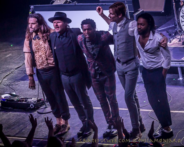 Vintage Trouble | Riviera Theater | 10/21/17