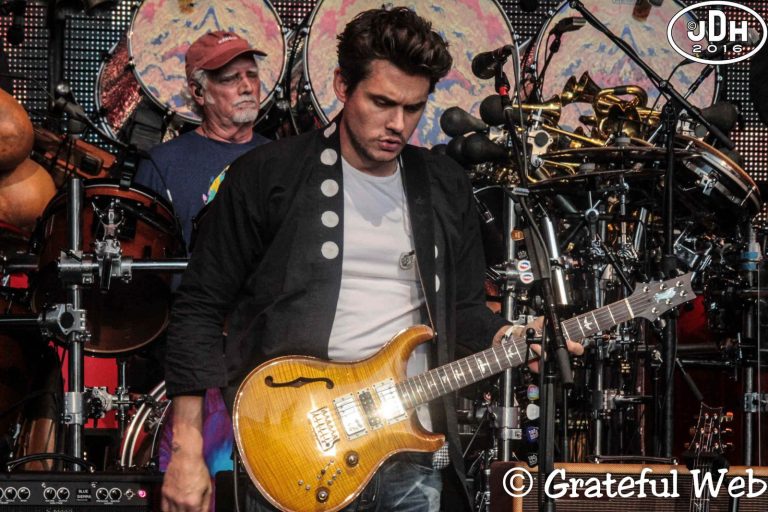 John Mayer is recovering well in hospital