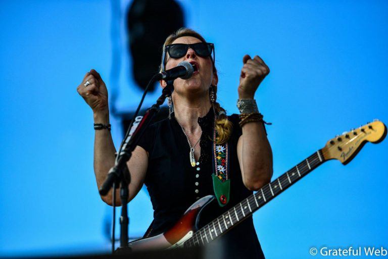 Susan Tedeschi to Sing National Anthem at Bills/Jags NFL Playoff Game