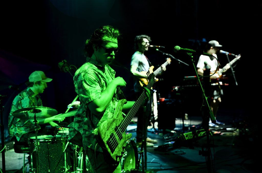 Goose kicks off Playing In the Sand with a surprise pre-party