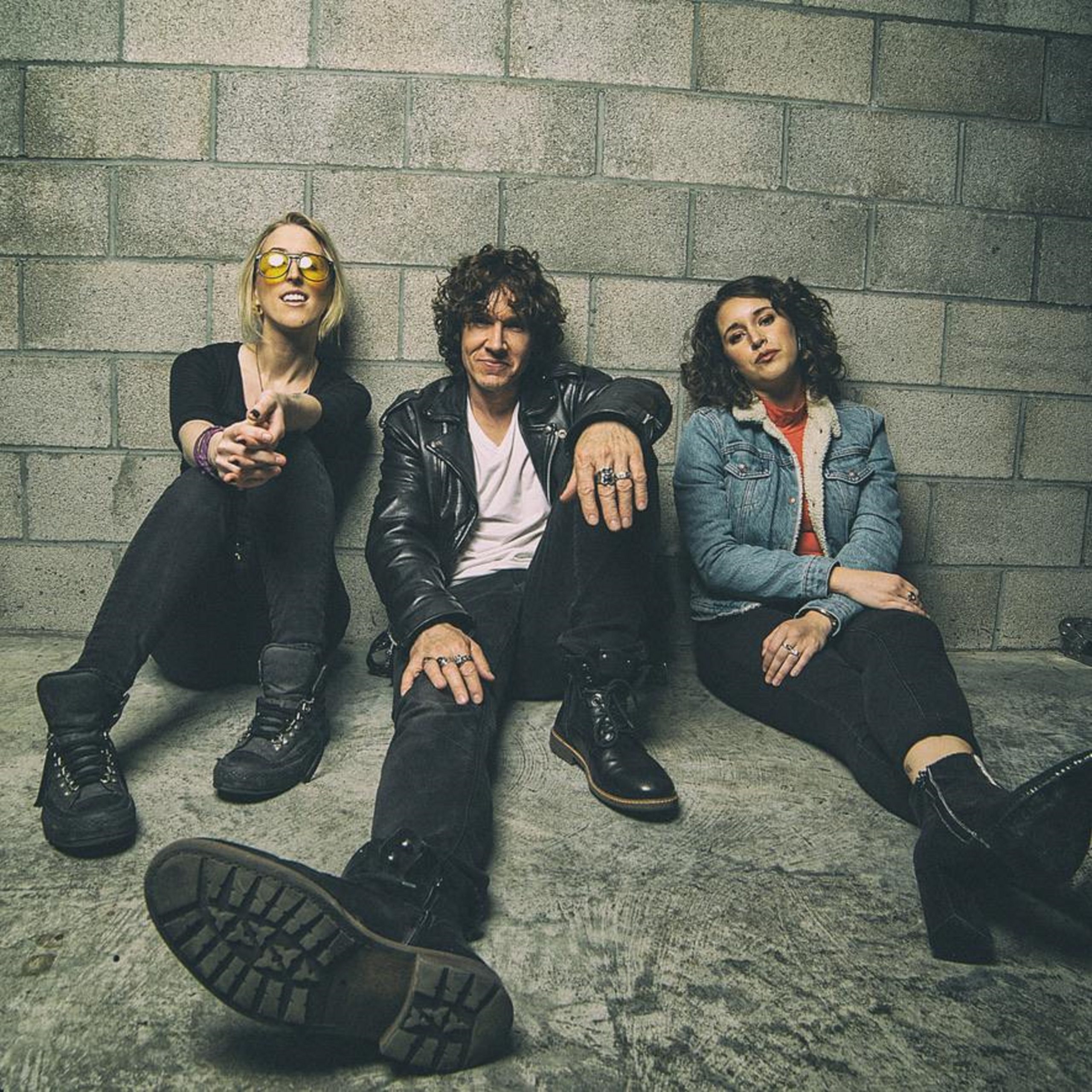 GOODING Releases New Video for "Crashing Down" From Upcoming Album The Most Fire, Due Out 12/31