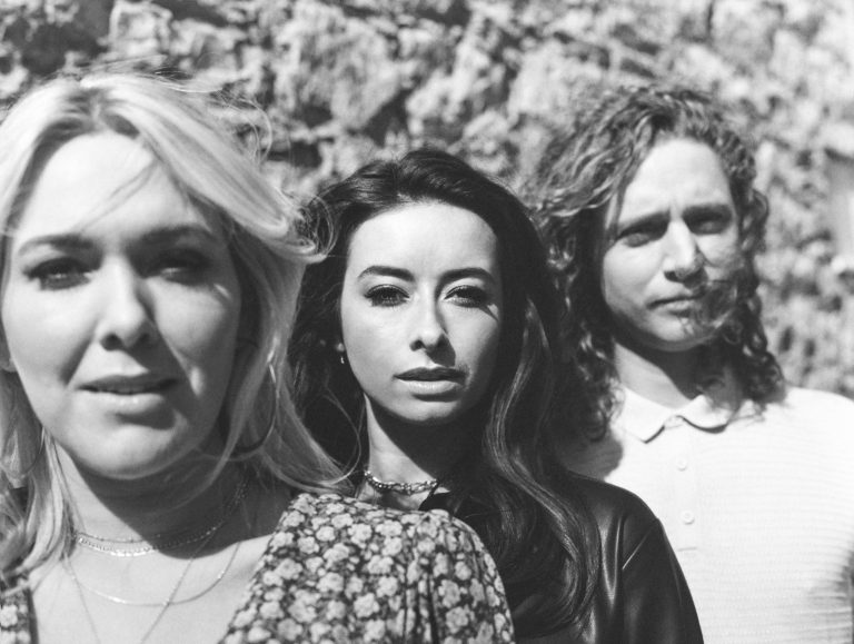 THE WANDERING HEARTS RELEASE THEIR SELF-TITLED SECOND ALBUM ON JULY 30TH