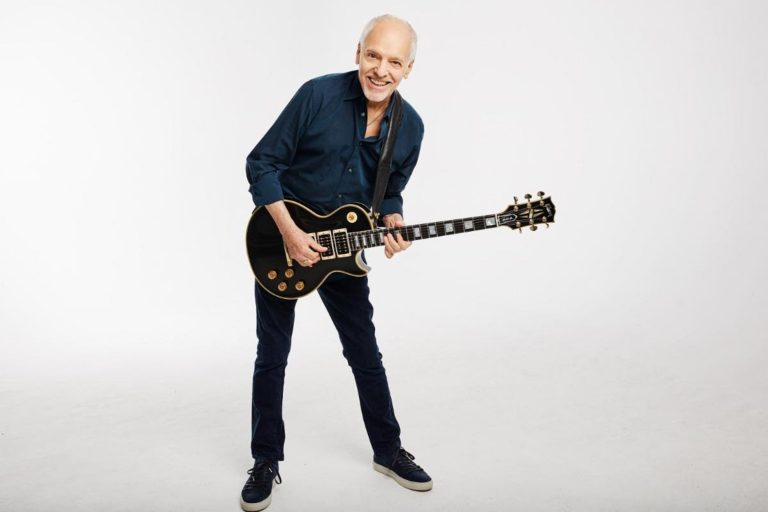 Peter Frampton: Gibson Celebrates the GRAMMY-winning Guitarist, Recreating His Beloved “Phenix” Les Paul Custom that Survived a Plane Crash in 1980
