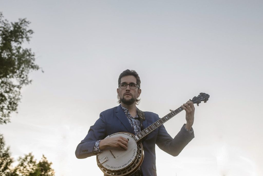 Joe Troop premieres "Red, White & Blues" ft. Tim O'Brien