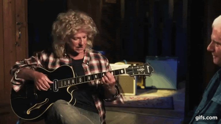 Pat Metheny to hit the road for 100+ dates