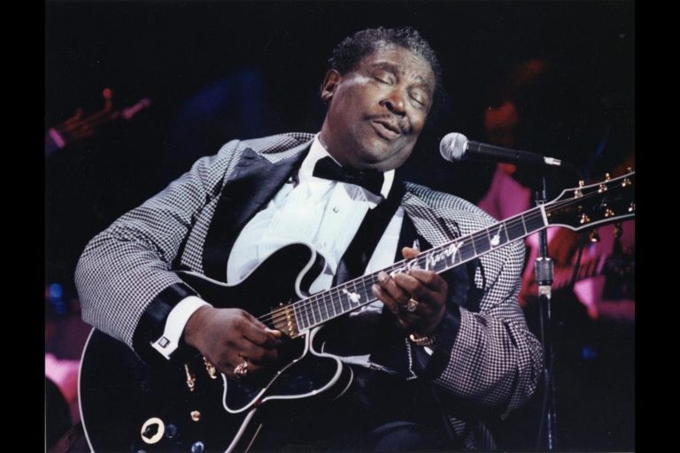 Epiphone: ‘B.B. King Lucille in Ebony’ Available Worldwide In Honor of B.B. King’s 96th Birthday