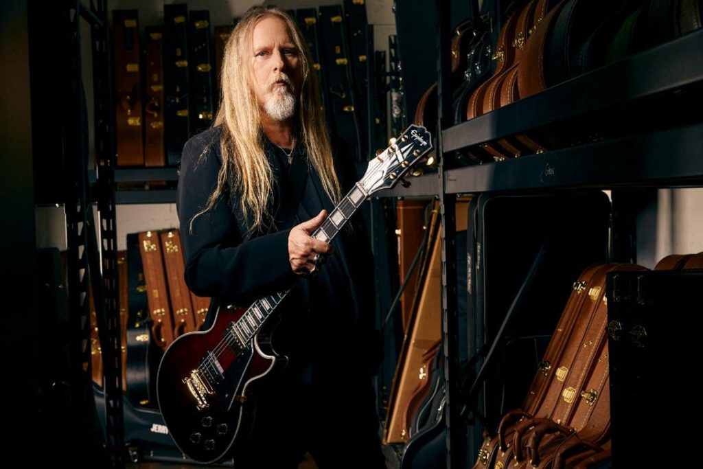 Jerry Cantrell Launches Debut Partnership With Epiphone For Two Stunning Guitars; U.S. "Brighten" Tour Underway Now