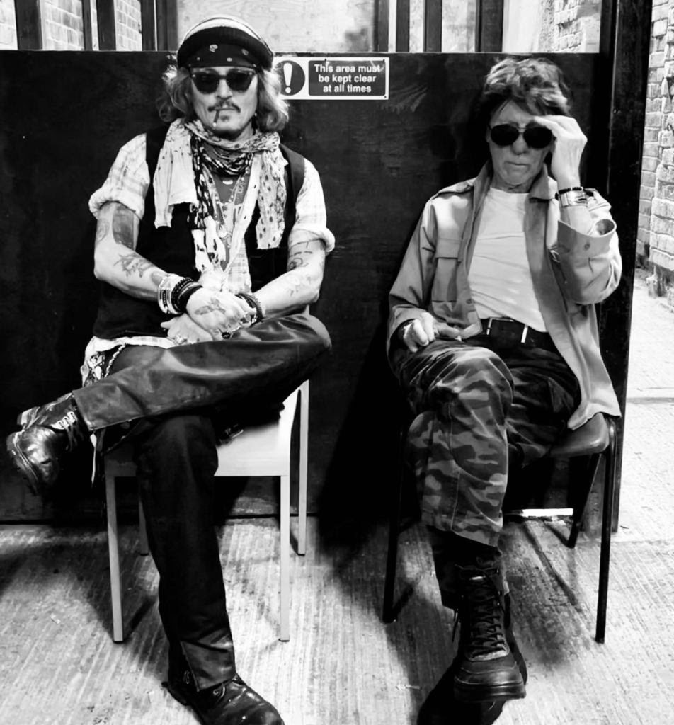 JEFF BECK and JOHNNY DEPP Release "Caroline, No" – New Single from Forthcoming Album…