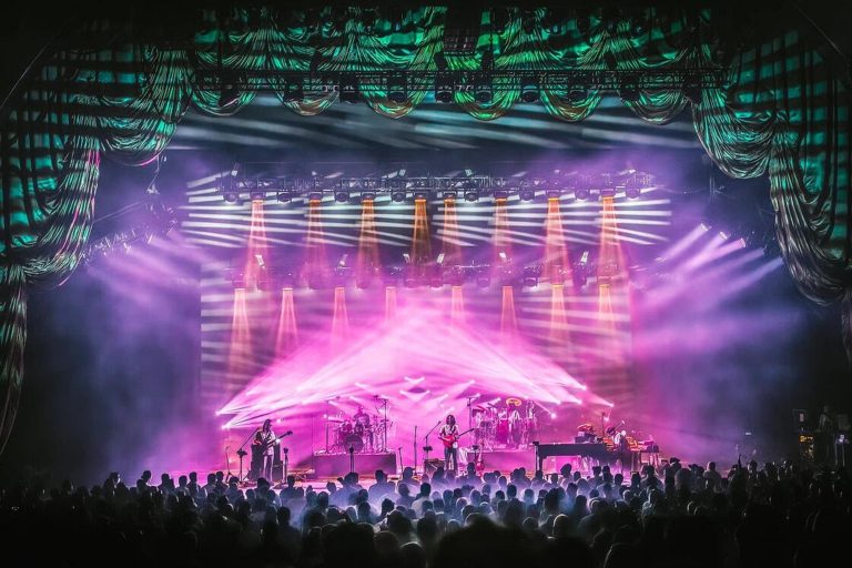 GOOSE RELEASE “DAY OF SHOW” RADIO CITY MUSIC HALL DOCUMENTARY SHORT STREAMING NOW