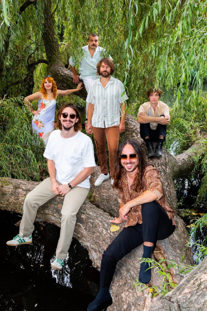 Altin Gün share “Su Siziyor," new album out this Friday on ATO Records