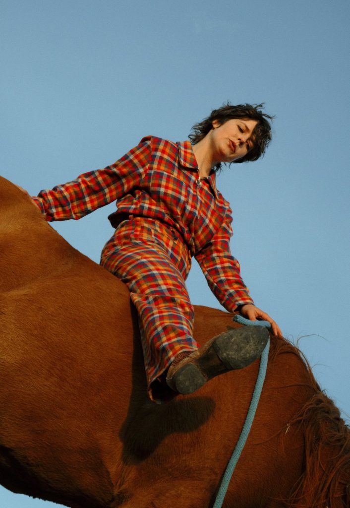 Folk/Americana Artist ISMAY Reveals Upcoming Tour Dates, Announces New Single and Music Video