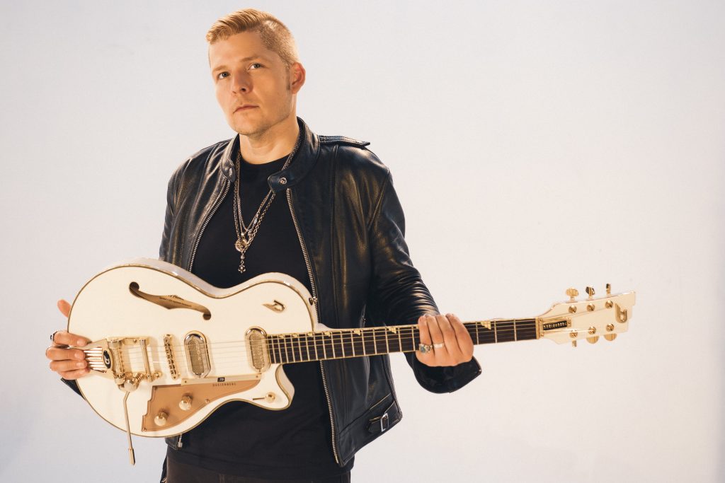 Guitarist Eric Johanson Releases New Single, Video & More Samantha Fish Tour Dates