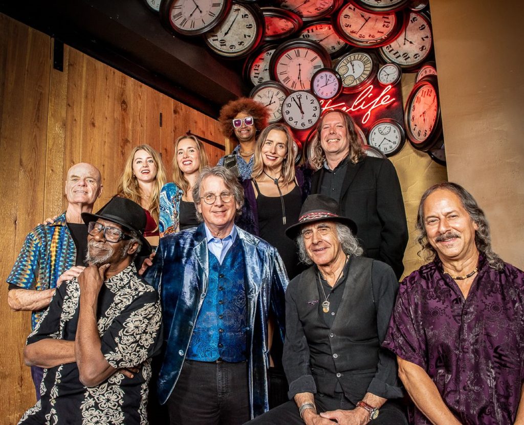 MOONALICE BRINGS THEIR PSYCHEDELIC SOUL TO THE CHAPEL IN SAN FRANCISCO WITH A SPECIAL LIGHT SHOW