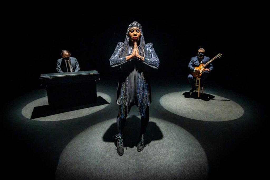 Prog Duo Days Between Stations Release New Video “Witness The End of the World” Featuring Pink Floyd Vocalist Durga McBroom & Billy Sherwood