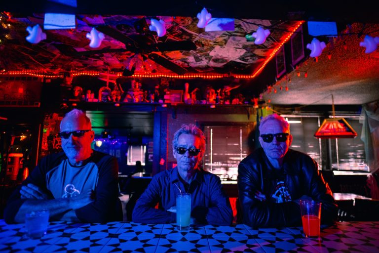 TR3 Featuring TIM REYNOLDS Announces New Album, Tour Dates for 2024