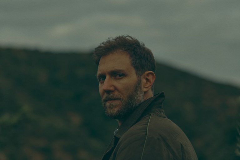 Eddie Berman's 'Signal Fire' Illuminates the Folk-Rock Scene