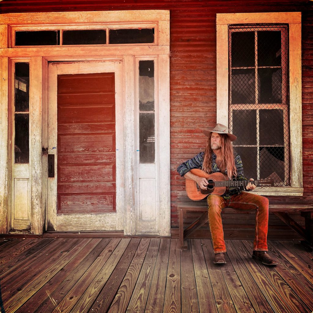 Grayson Capps Shares "Columbus Stockade Blues"