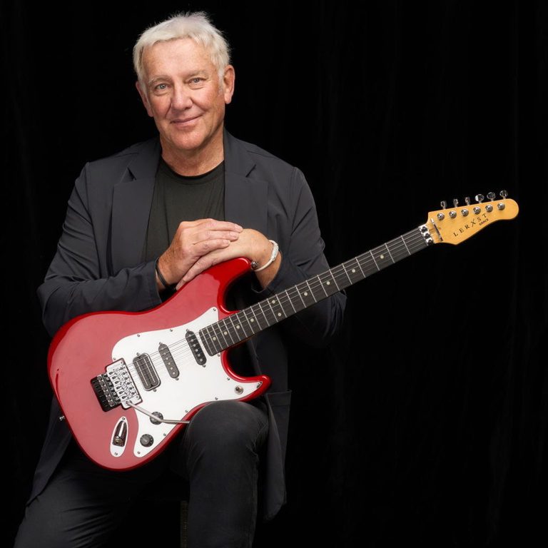 Alex Lifeson and Lerxst Launch "Grace": A Modern Reimagining of the Iconic Hentor Sportcaster in Collaboration with Godin Guitars