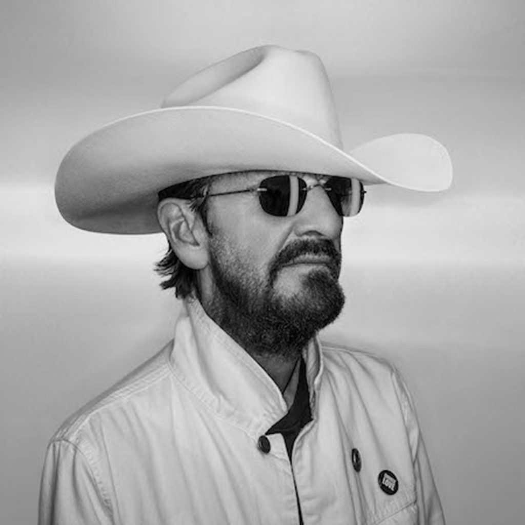 Ringo Starr Releases New Track, "Thankful," Featuring Alison Krauss From His Forthcoming Country Album LOOK UP