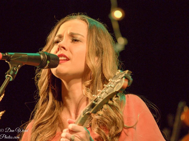 Hull of a Night: Sierra Dazzles Manistee with Mandolin Mastery