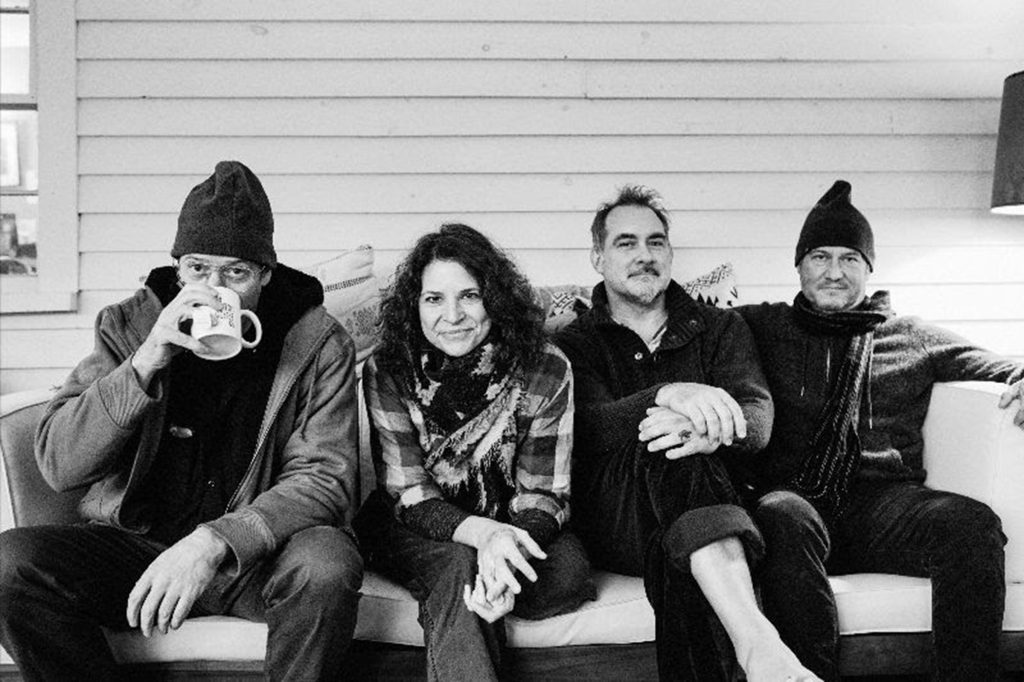 New England Songwriter Kris Delmhorst and Band To Play Northeast US Tour Dates Beginning May 1