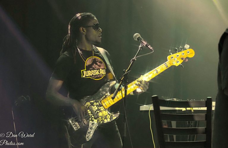 Funk at First Sight—Hot Like Mars Turns Bell’s into a Dance Haven