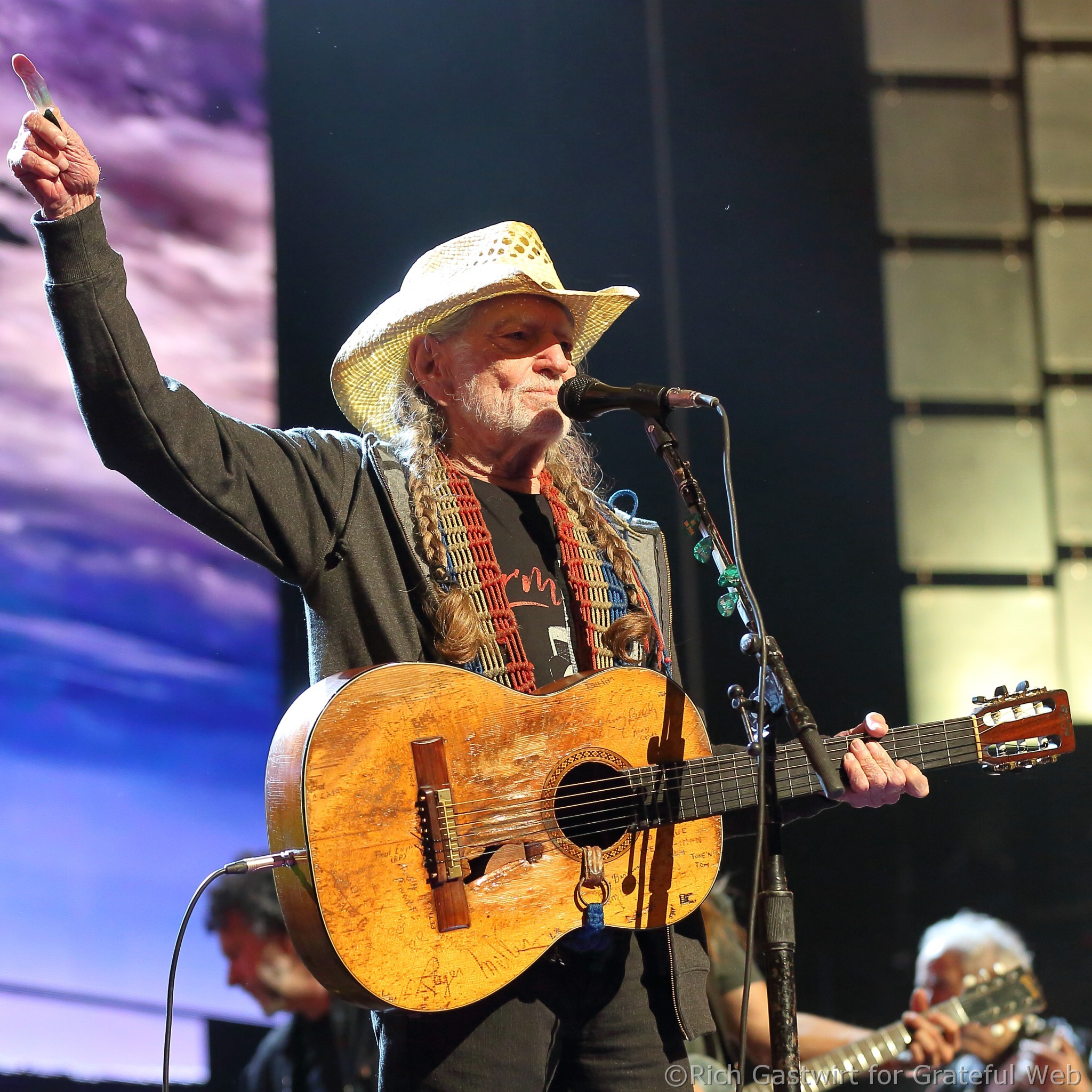 Willie Nelson - photo by Rich Gastwirt