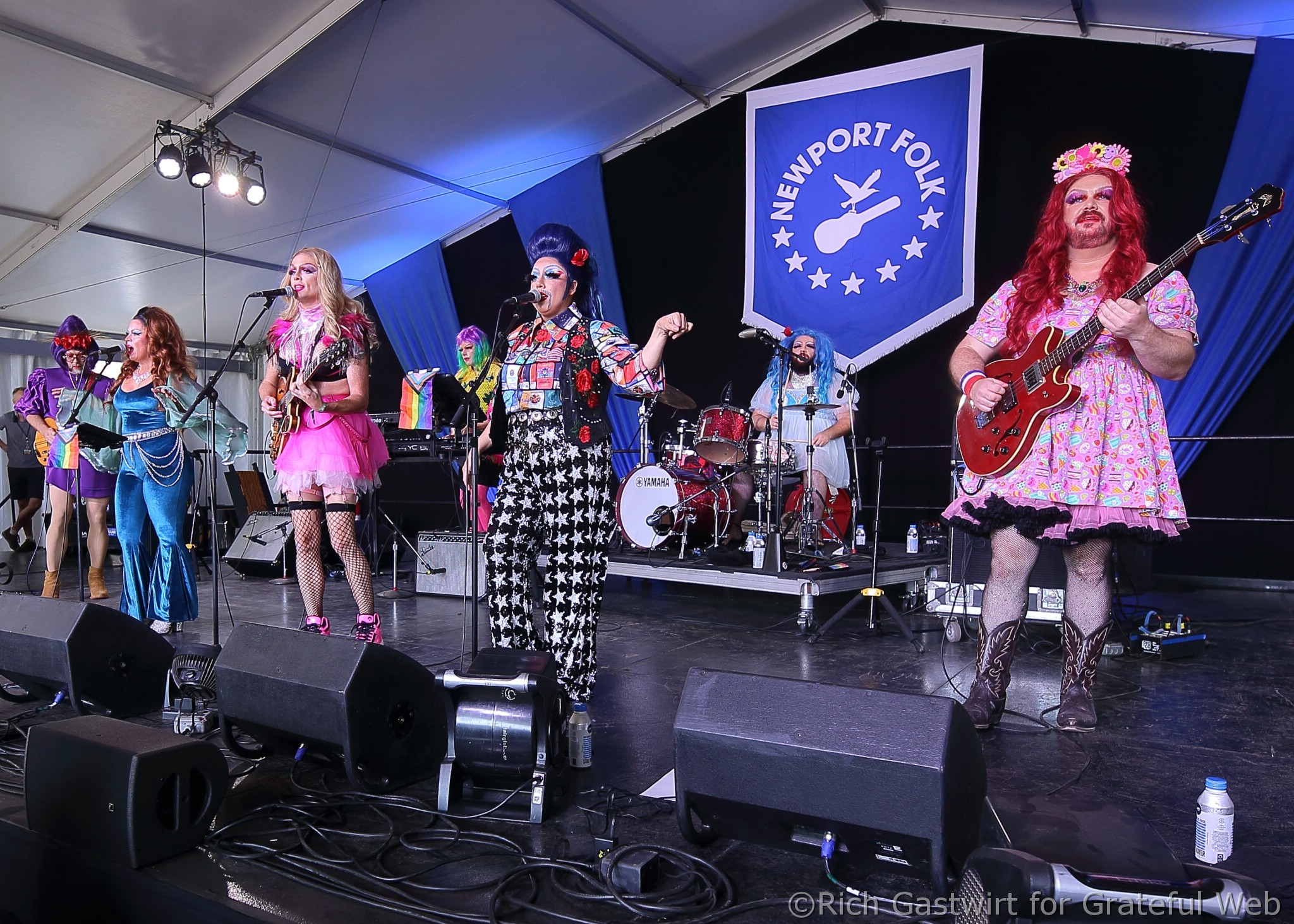 BERTHA - Grateful Drag