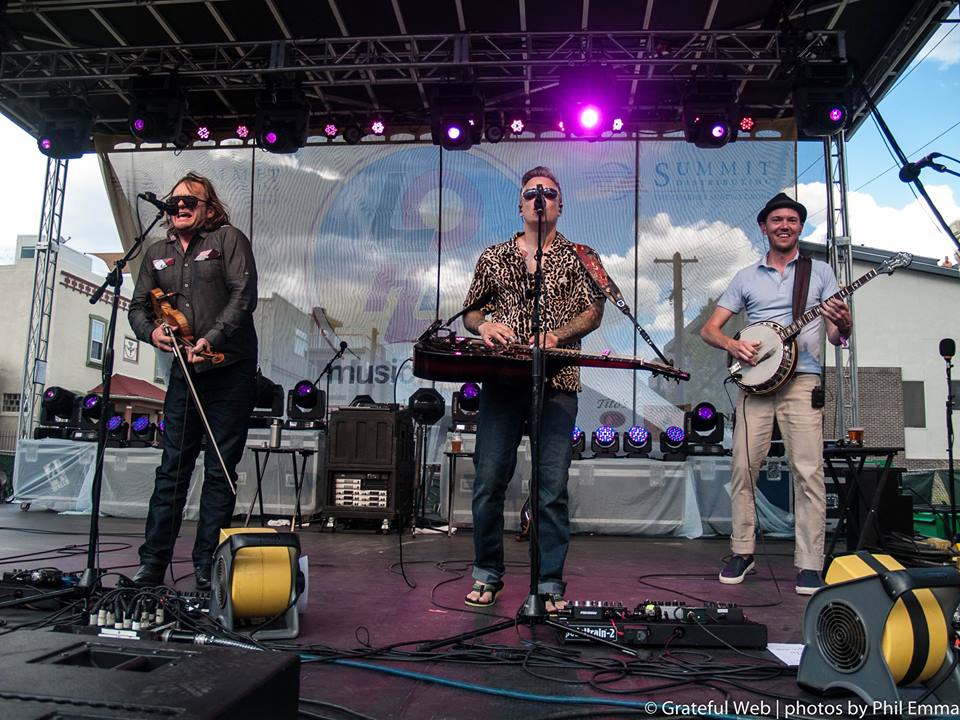 The Infamous Stringdusters | LOHI Music Festival
