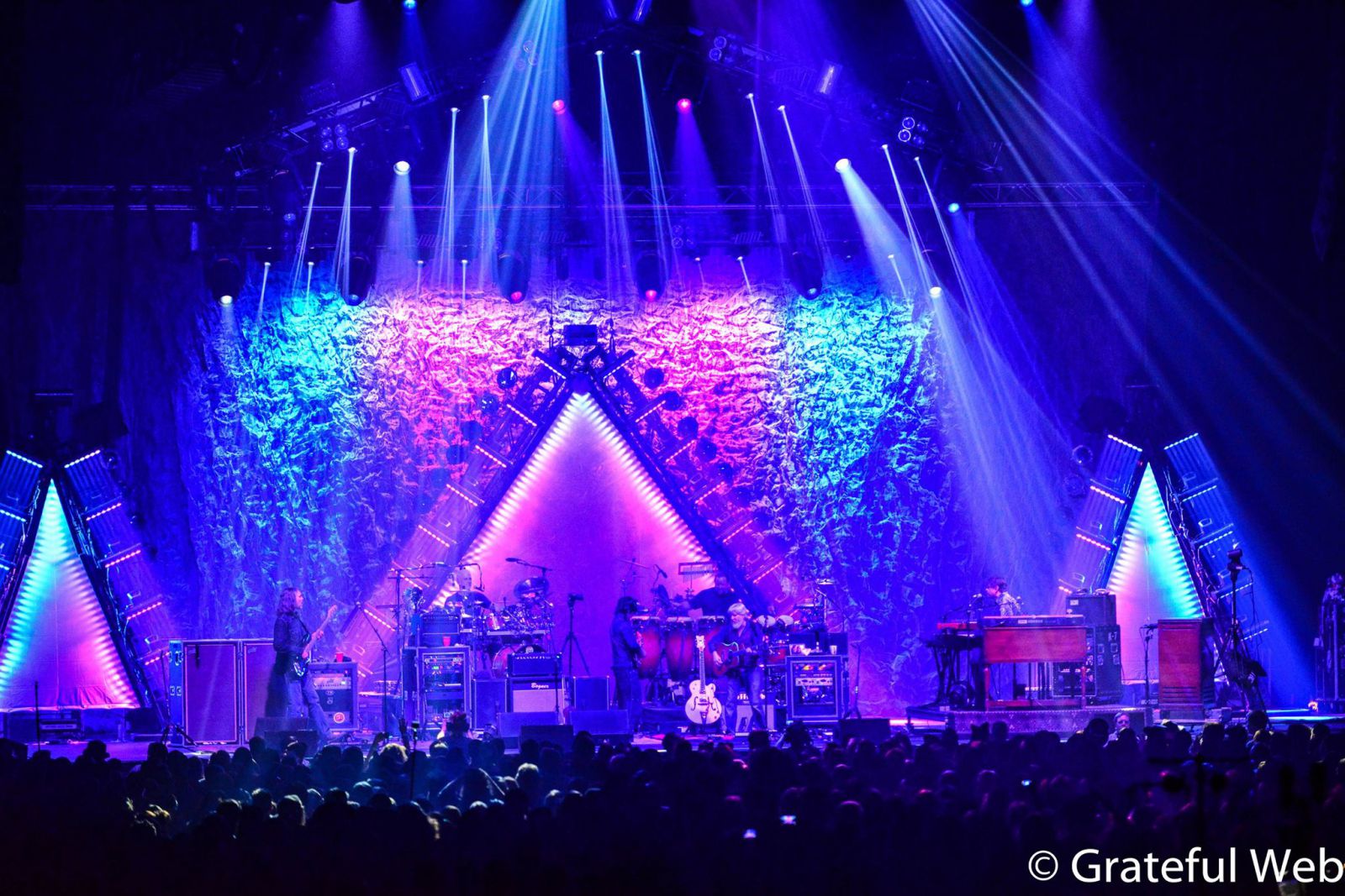 The String Cheese Incident