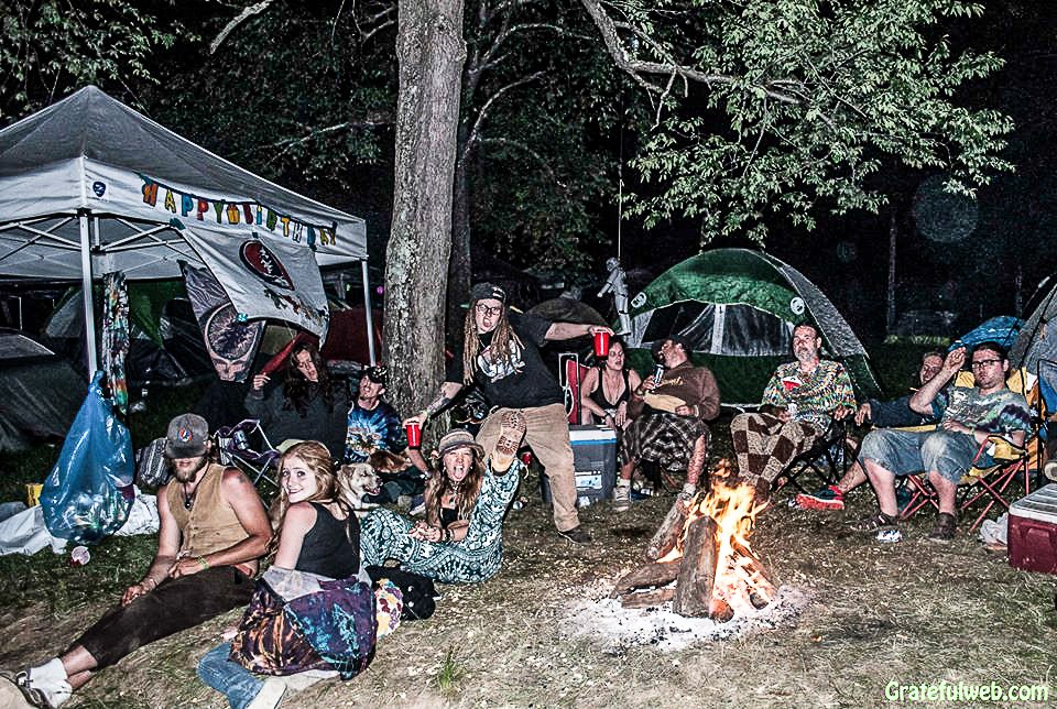 It's gonna be a long long crazy crazy night. Yeah crazy night.