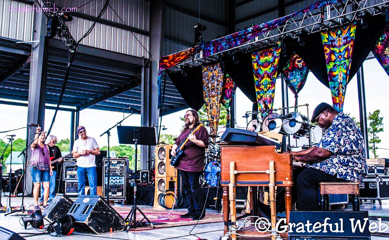 Dark Star Orchestra with Melvin Seals