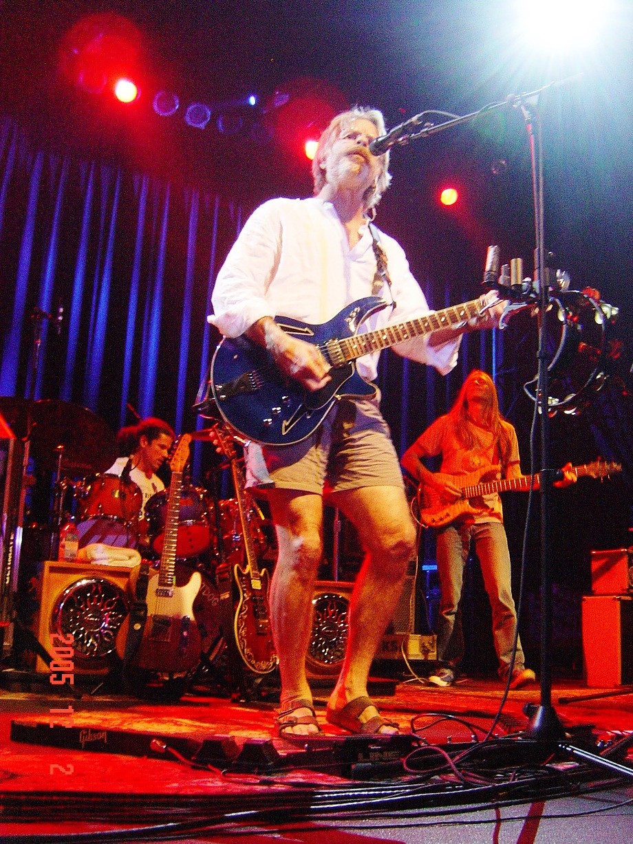 Bobby Weir and Ratdog dog