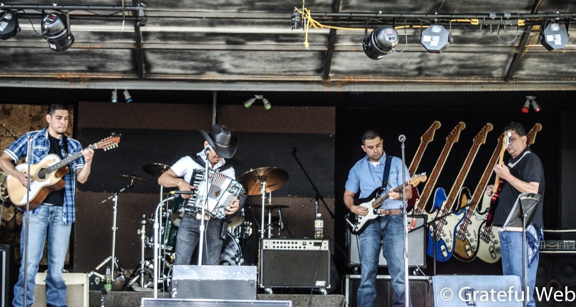 Carlos Medina & Los Gallos