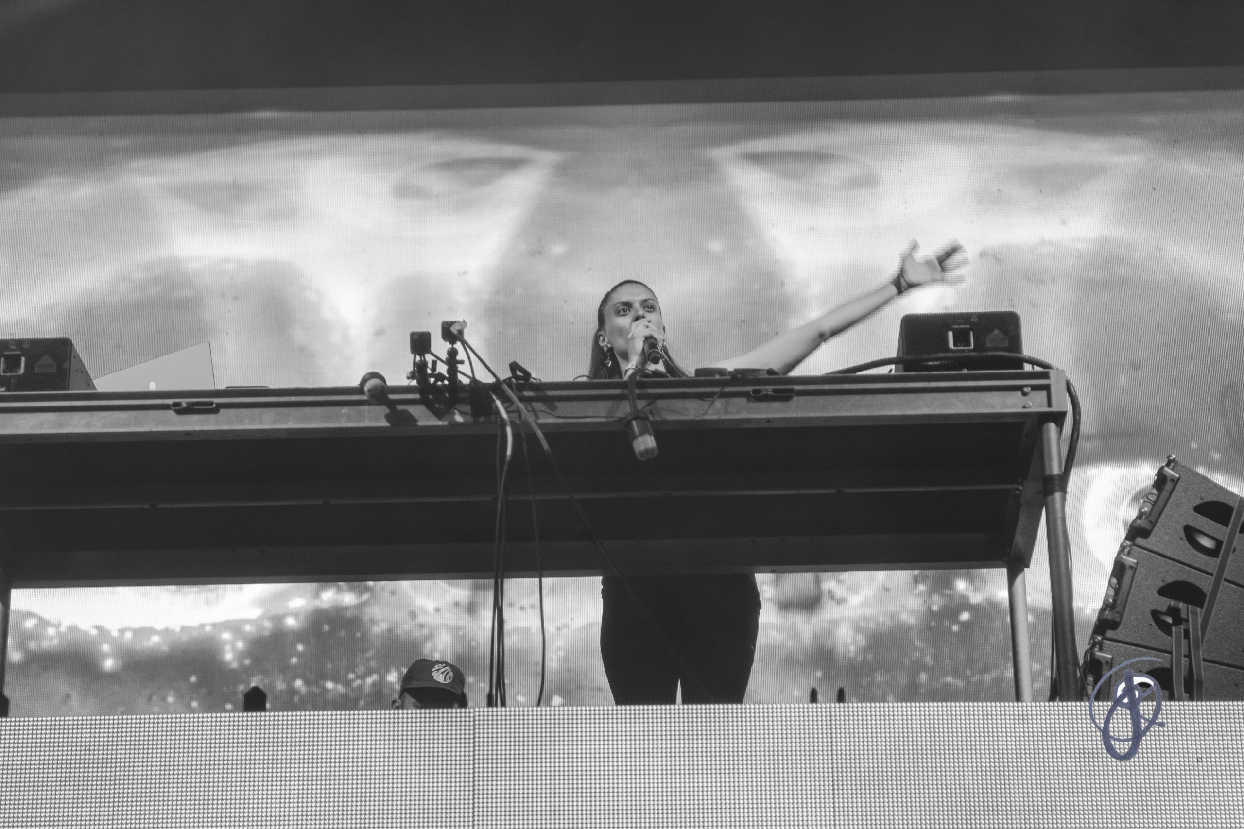 CloZee closing out Saturday night