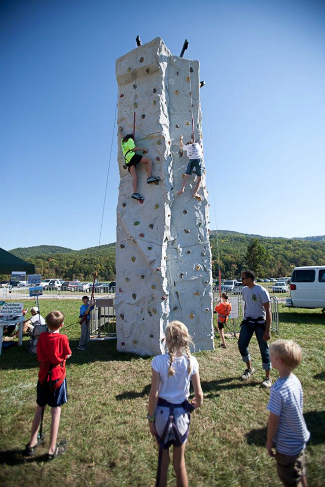 climbing wall @ The Festy