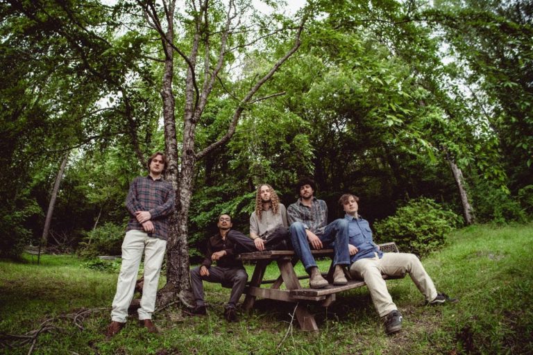 Jacoozy Stay 'Still Afloat' with Timely New Single “Don’t Leave Nothin’ Behind”