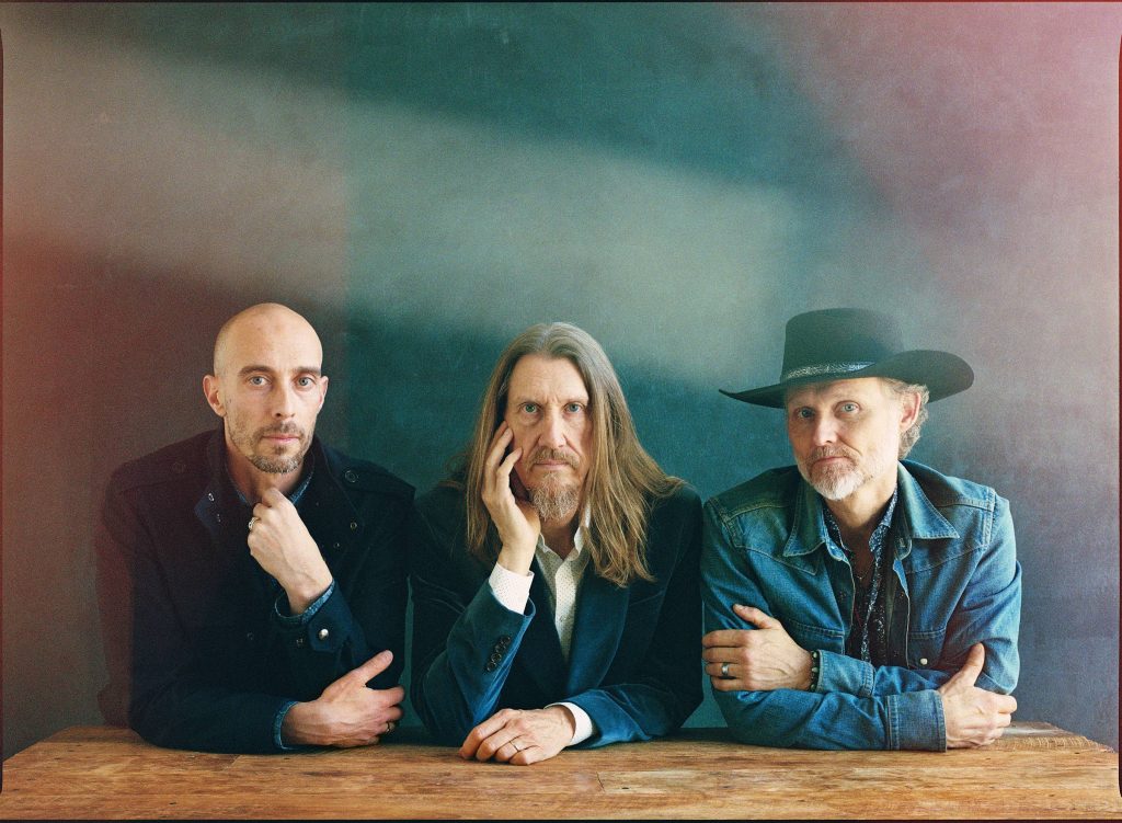The Wood Brothers Announce Fall Tour Dates And Share New Single "The Trick"